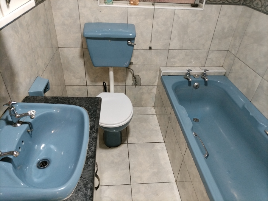 To Let 3 Bedroom Property for Rent in Bell Glen Western Cape